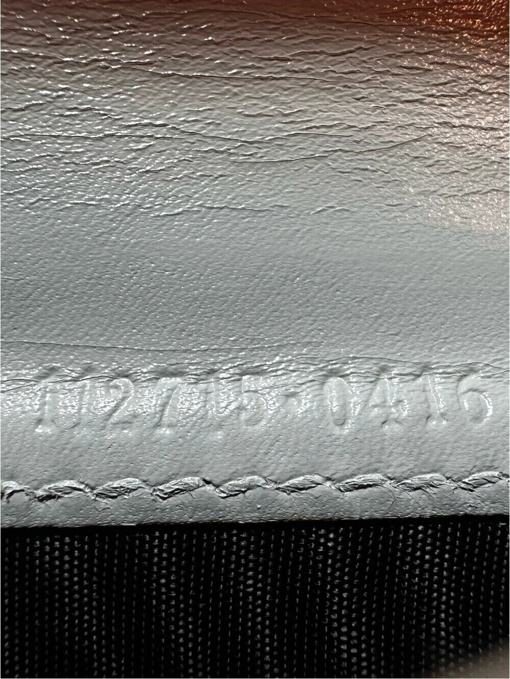 Gucci Cream Guccissima Leather Wallet Women’s Designer EUC